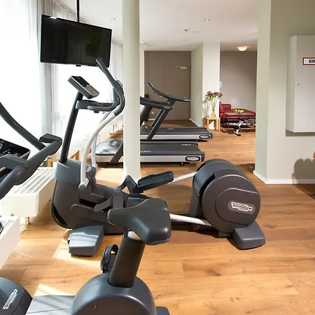 Aparthotel Hsh Mitte 4*