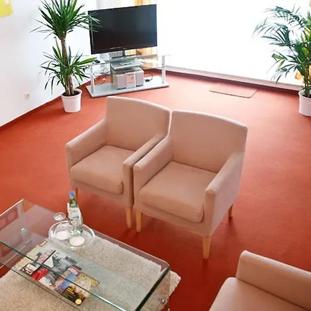 米特hsh公寓酒店 4*